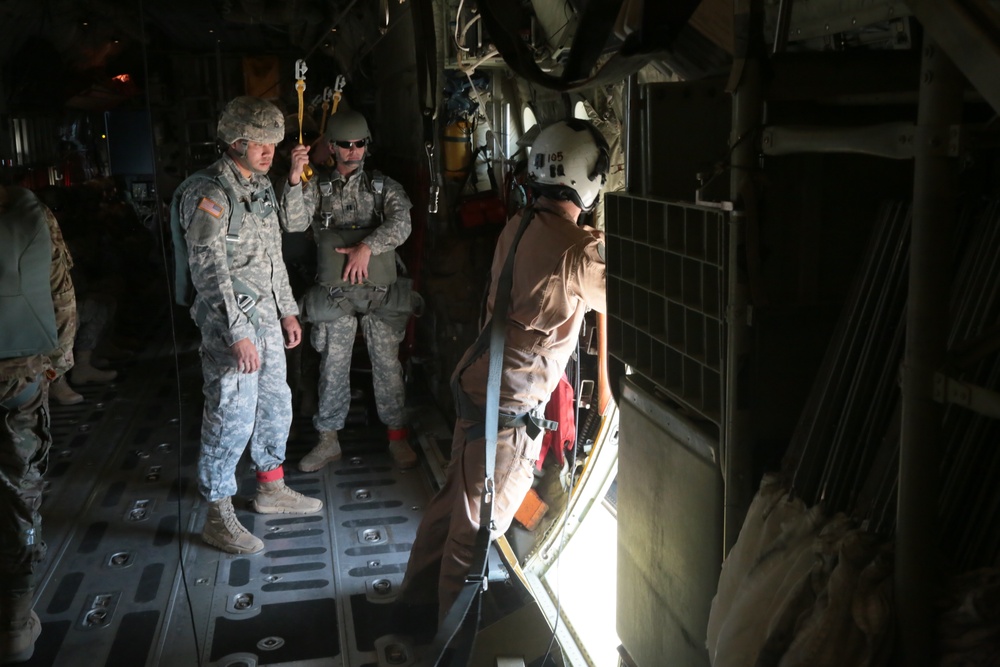 Tarantula Team Airborne jump Fort Irwin