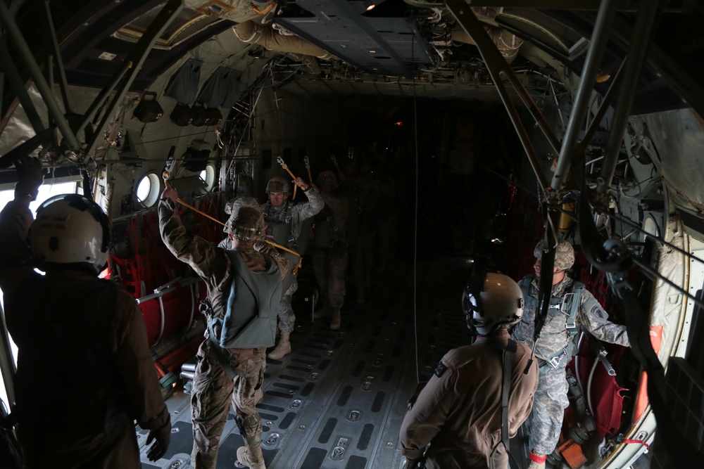 Tarantula Team Airborne jump Fort Irwin