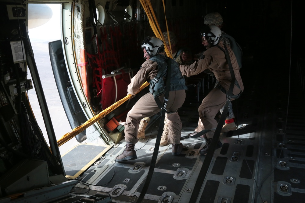 Tarantula Team Airborne jump Fort Irwin