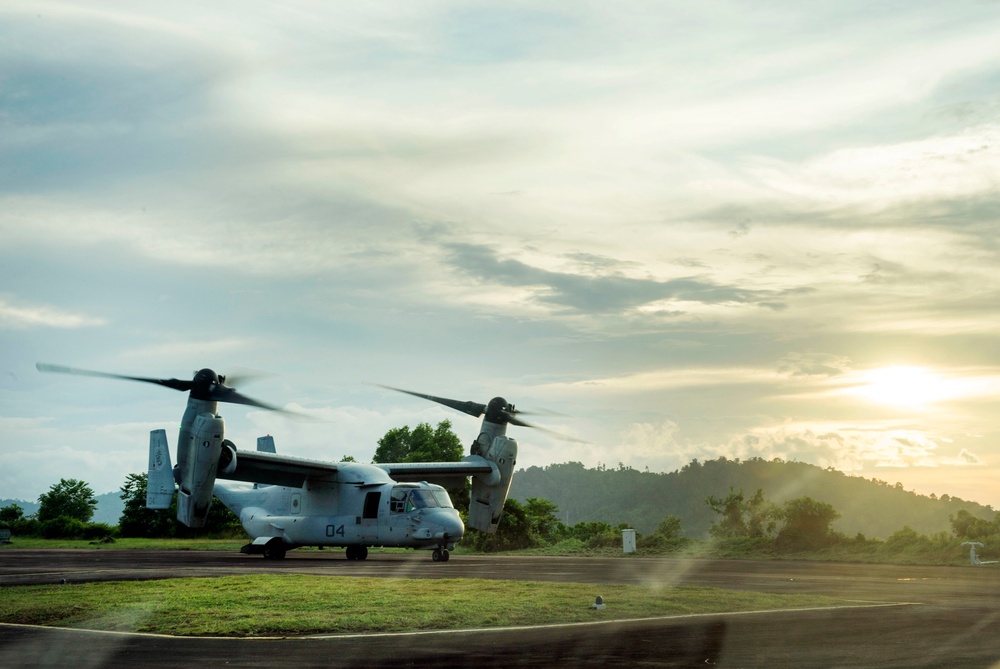 Secretary of defense visits Sepanggar Naval Base
