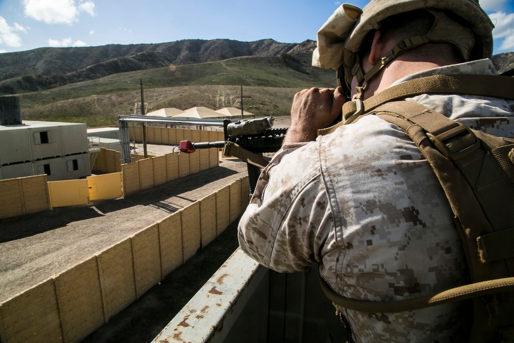 13th MEU conducts amphibious assault