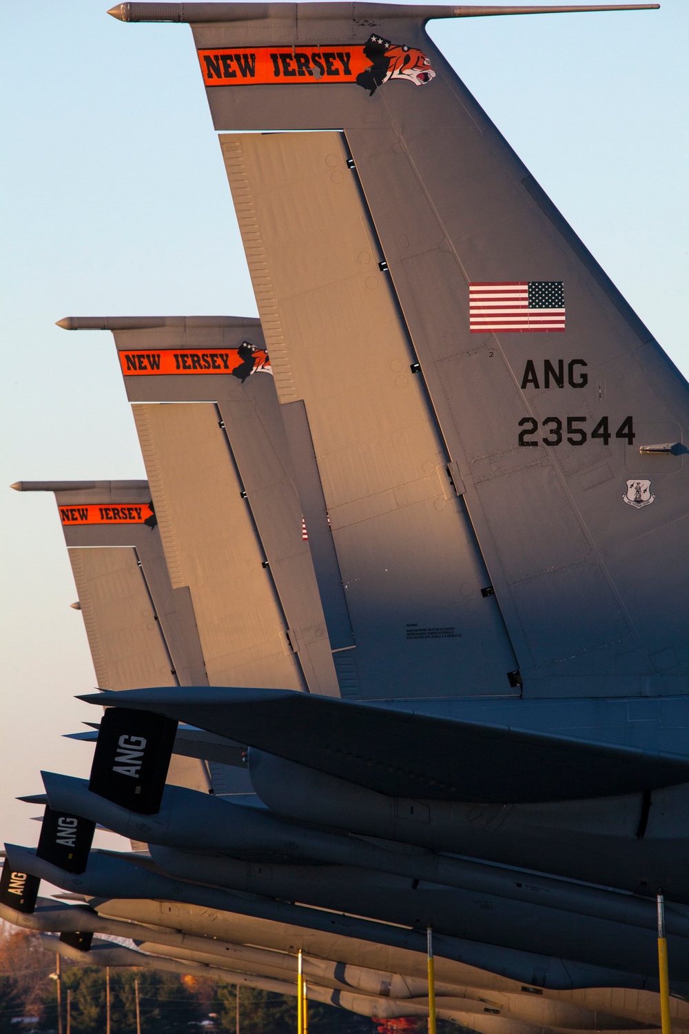 DVIDS - Images - Flight line sunset [Image 3 of 9]