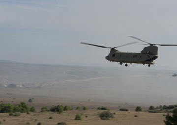 Chinook helicopter at Trident Juncture 15's DV Day