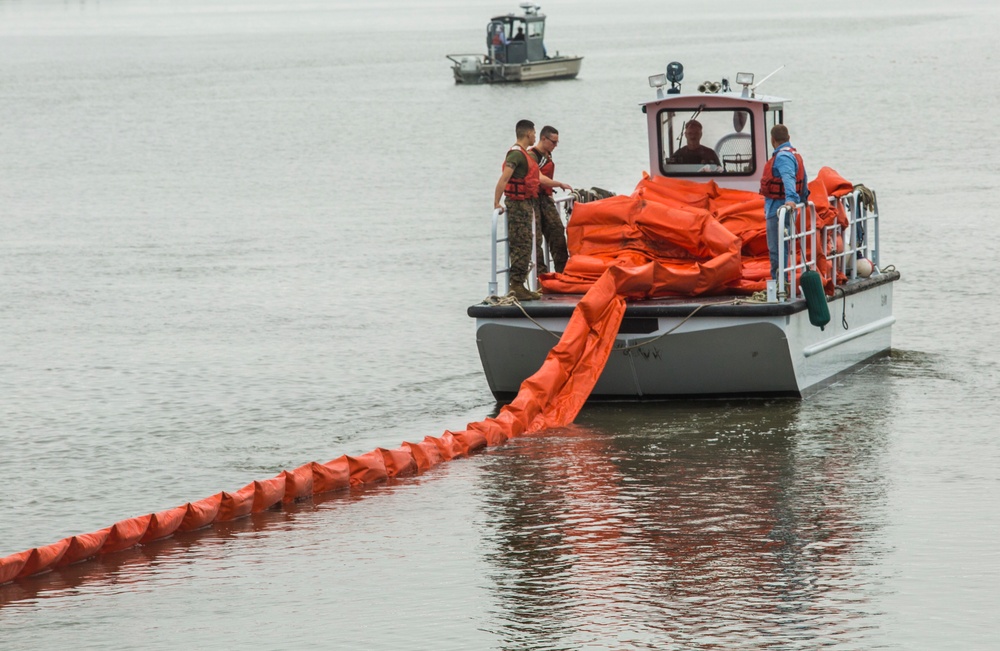 MCAS Beaufort rehearses oil spill decontamination procedures