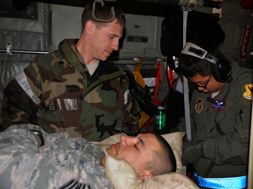 51 MDG, 18 AES perform aeromedical evacuation during Vigilant Ace 16