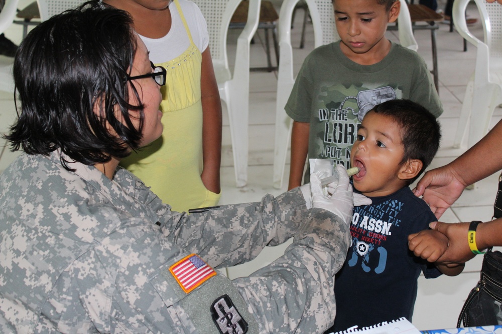 Joint Task Force-Bravo provides medical care for village in Comayagua