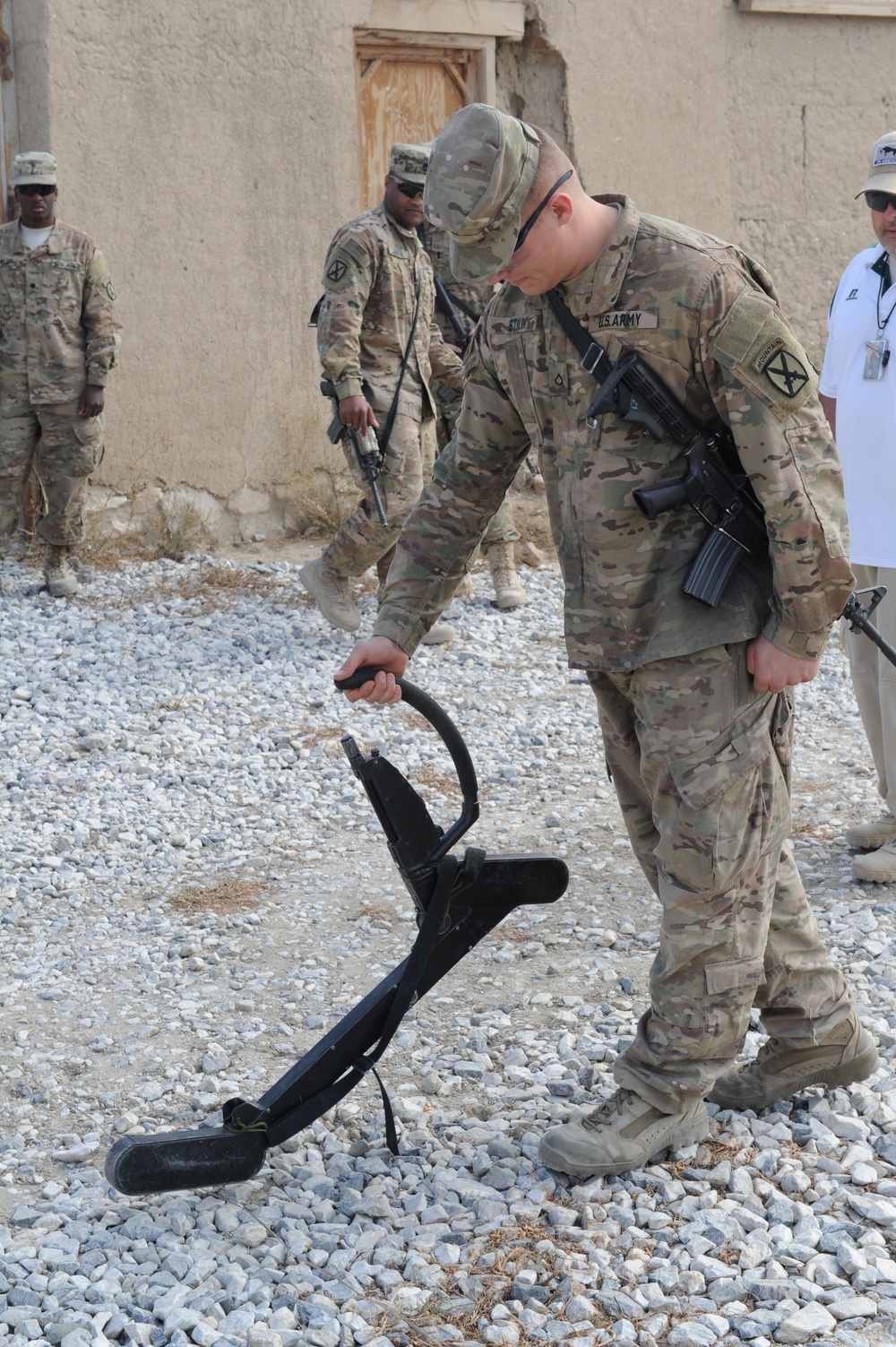 Soldiers complete CIED Training
