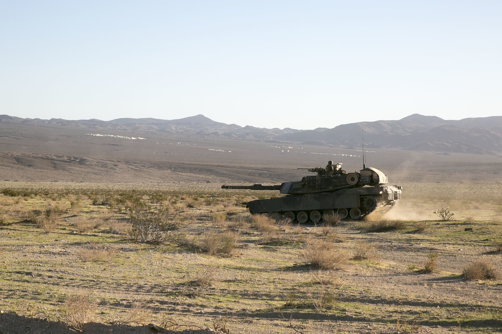 2nd Tank Battalion blasts through assault course during ITX 1-16