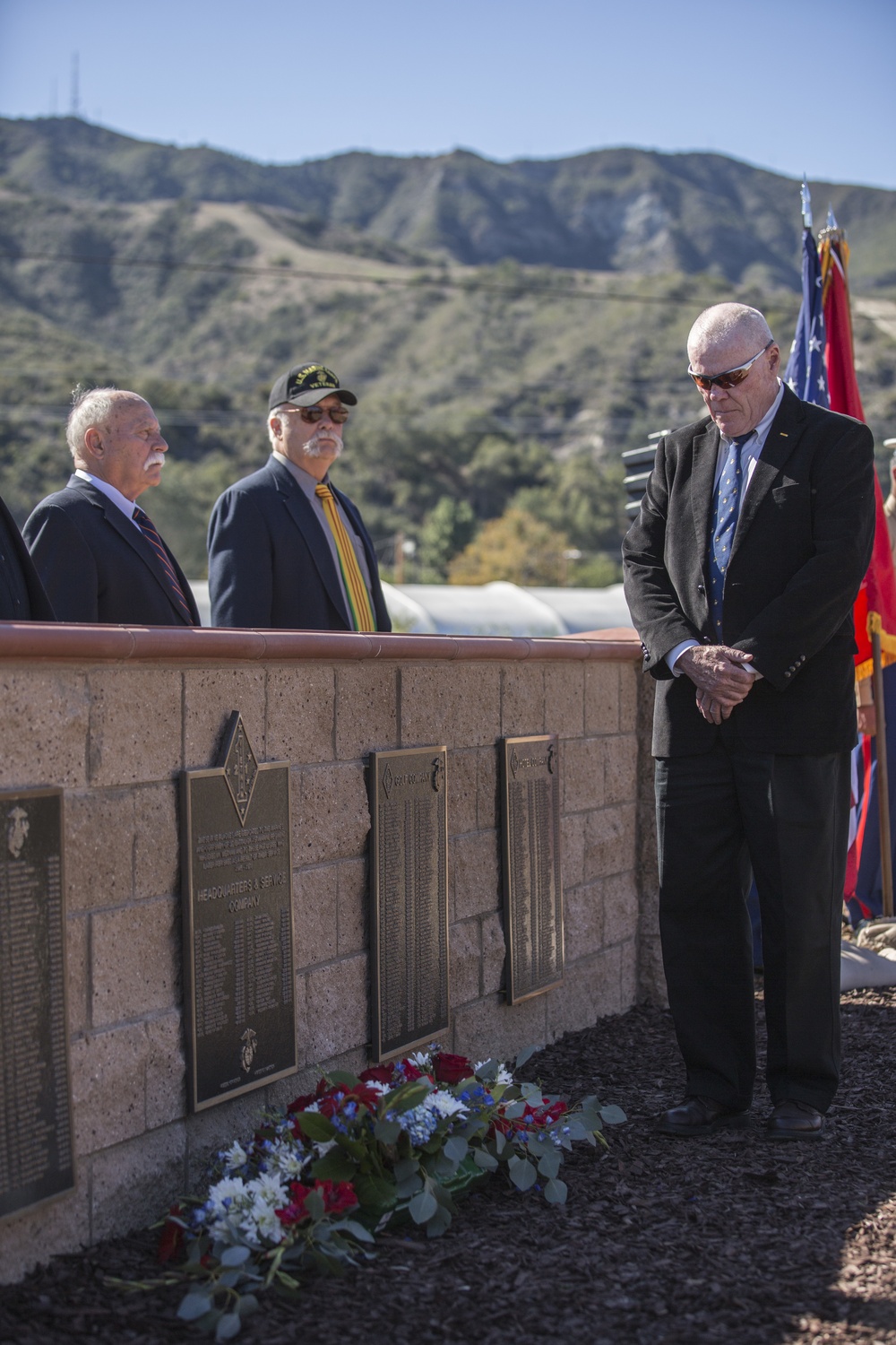 2nd Battalion, 1st Marine Regiment honors 2/1 Vietnam veterans