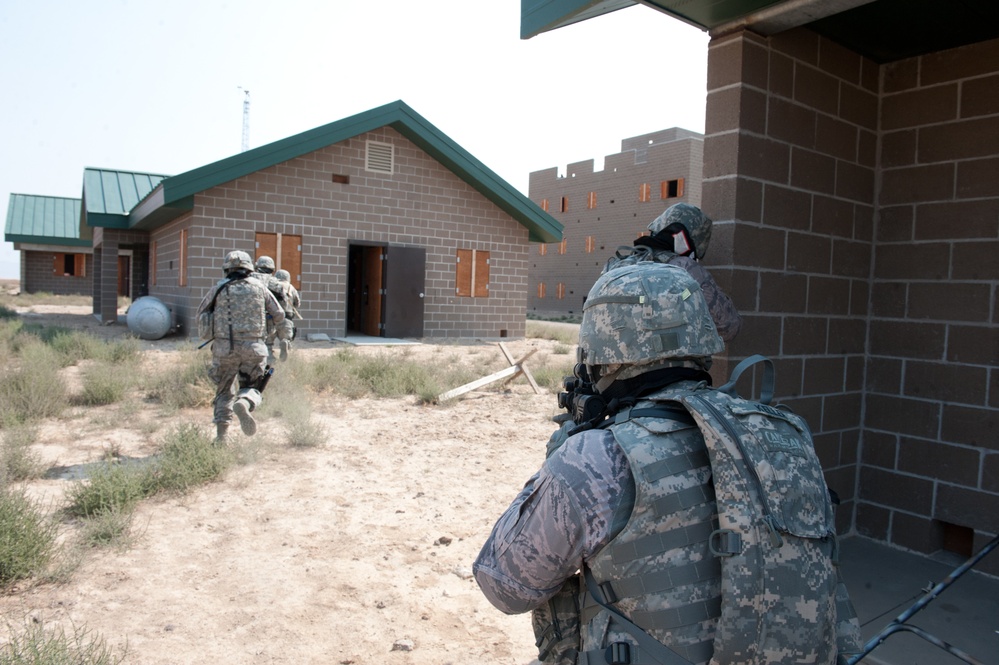 Idaho's SFS Airmen secure enemy village