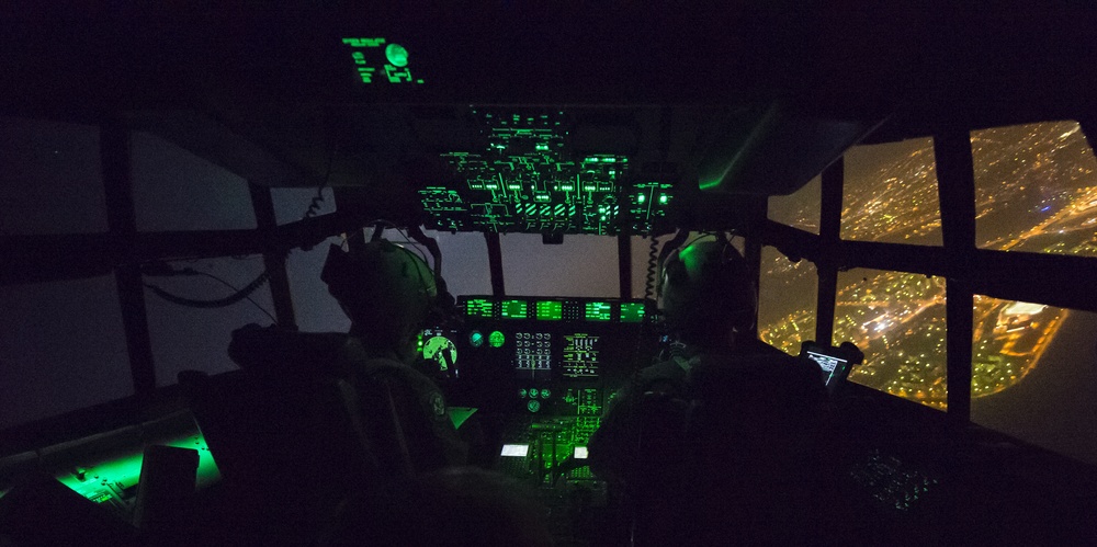 Airmen train for night ops