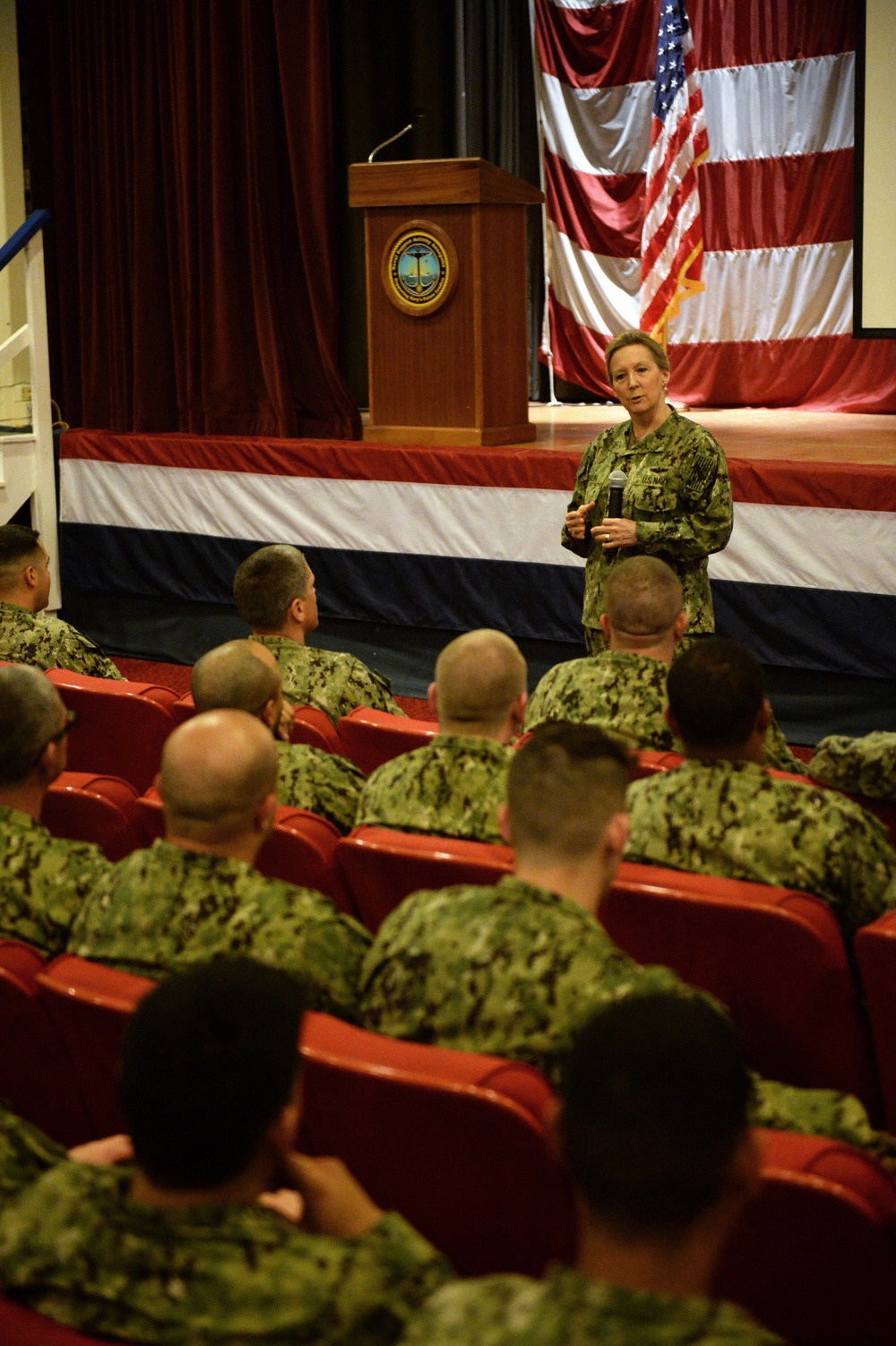 Vice Adm. Braun visits Coastal Riverine Squadron 8 Bravo Company at NSA Annapolis