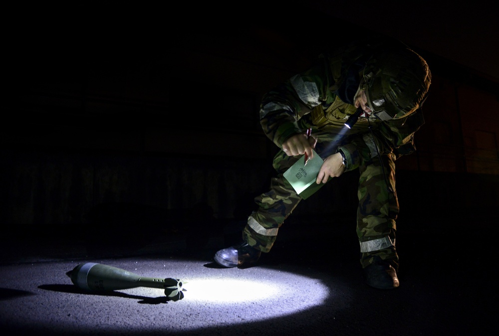 EOD diffuses training scenario