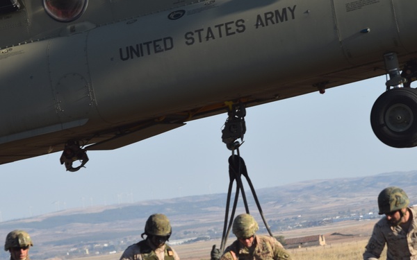 Sky Soldier engineers brings sling load expertise to Exercise Trident Juncture 15