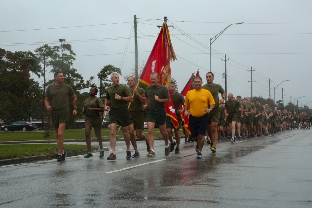 2nd MARDIV celebrates Marine Corps birthday, Veterans Day with motivational run