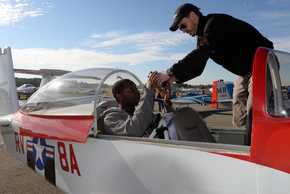 4th OSS Airmen take off for Scare-A-Controller 2015