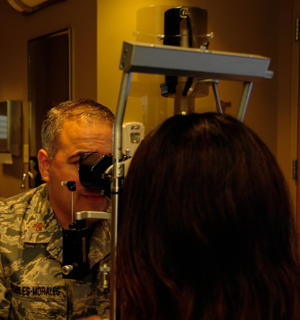 Optometry clinic opens doors to active duty dependents and diabetics