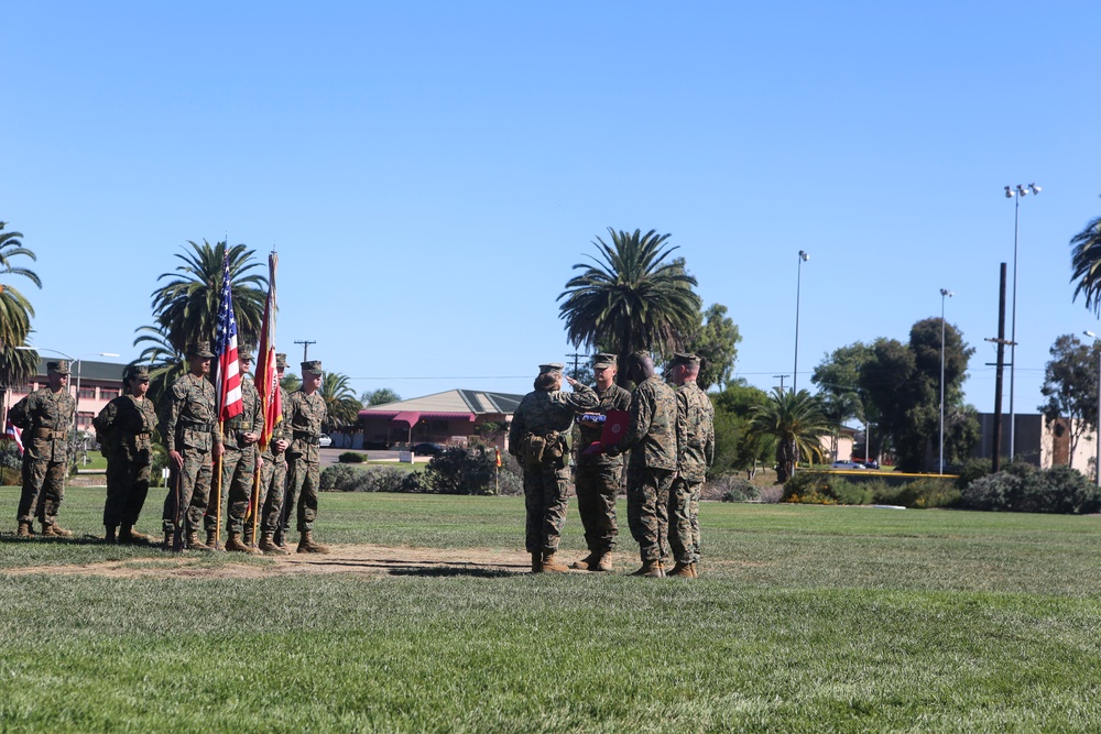 Ground-breaking female retires from Marine Corps