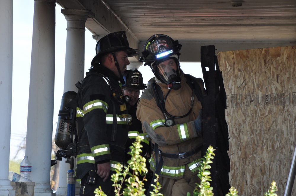 Travis, Beale participate in live fire training exercise