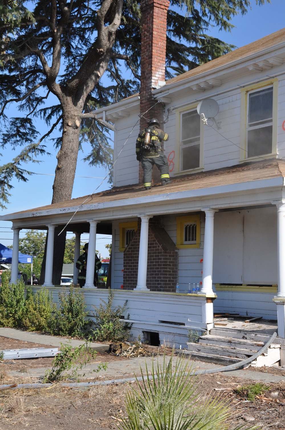 Travis, Beale participate in live fire training exercise