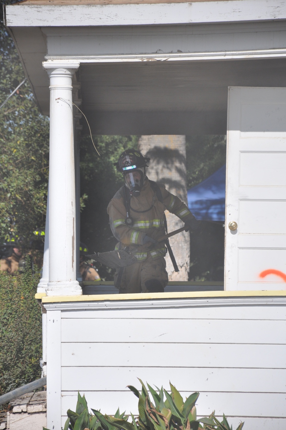 Travis, Beale participate in live fire training exercise