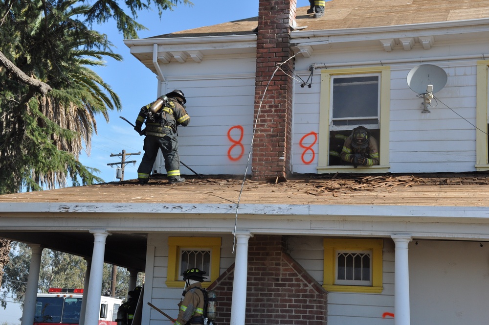 Travis, Beale participate in live fire training exercise