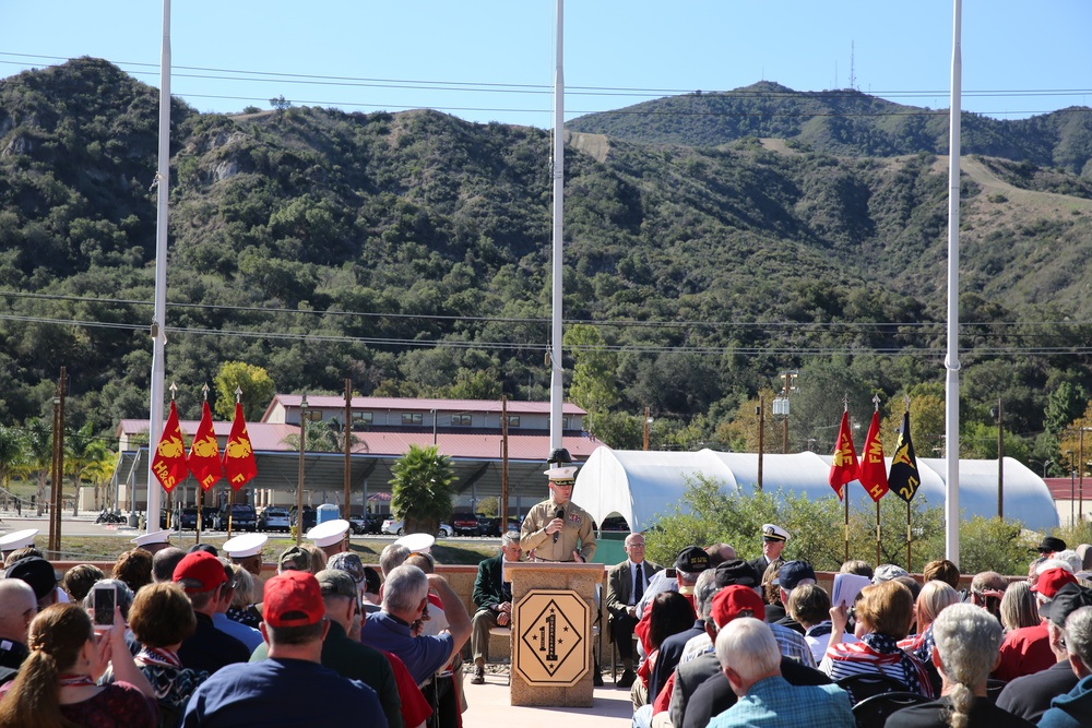 2nd Battalion, 1st Marine Regiment honors 2/1 Vietnam veterans