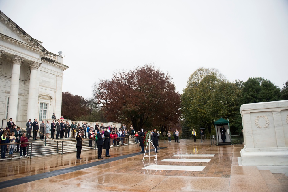 UK Foreign Secretary Philip Hammond lays a wreath at the Tomb of the Unknown Soldier in Arlington National Cemetery