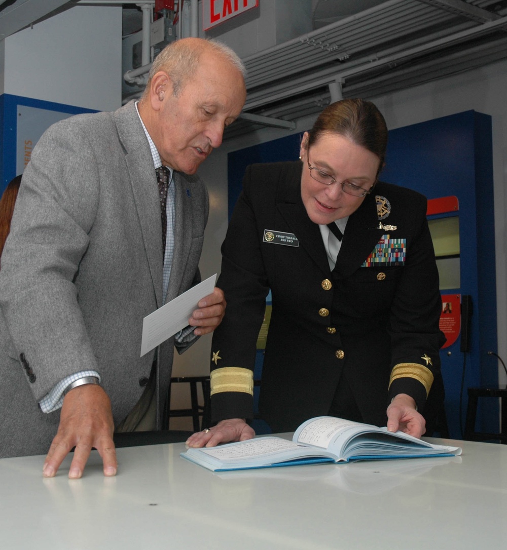 Adm. Thebaud visits National Sept. 11 Memorial and Museum