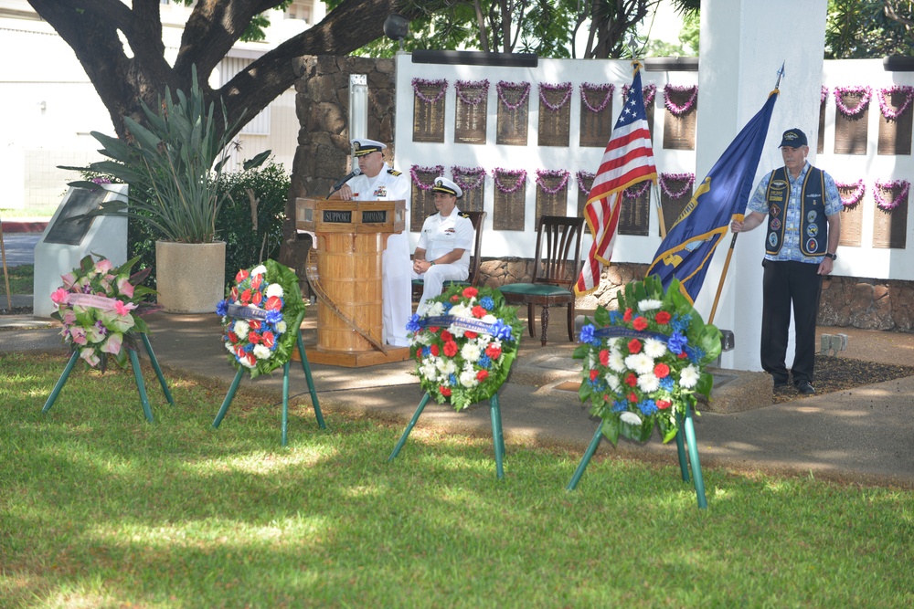 COMSUBPAC honors submarine veterans