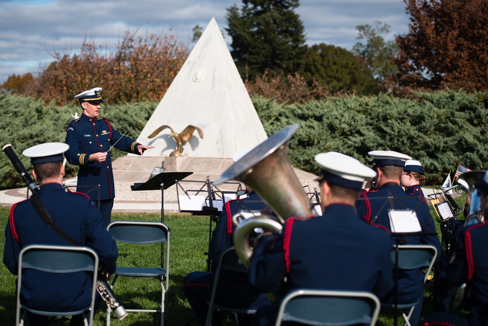 Wreath-laying ceremony at the Coast Guard Memorial in Arlington National Cemetery for Veterans Day