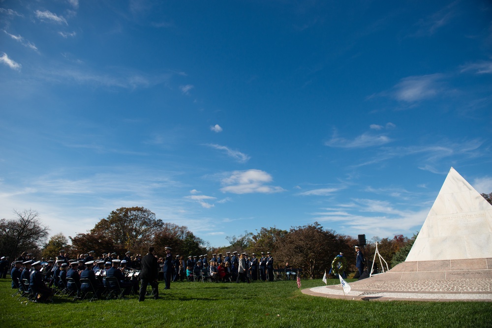 Wreath-laying ceremony at the Coast Guard Memorial in Arlington National Cemetery for Veterans Day