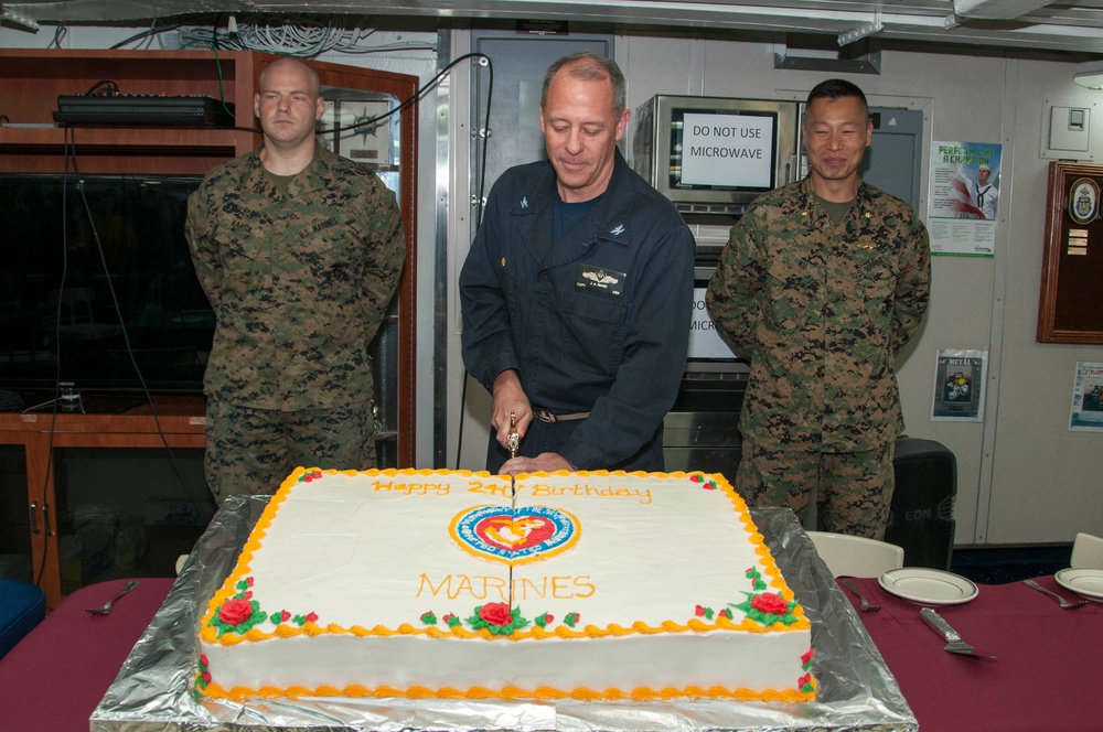 USS Bonhomme Richard celebrates Marine Corps birtday