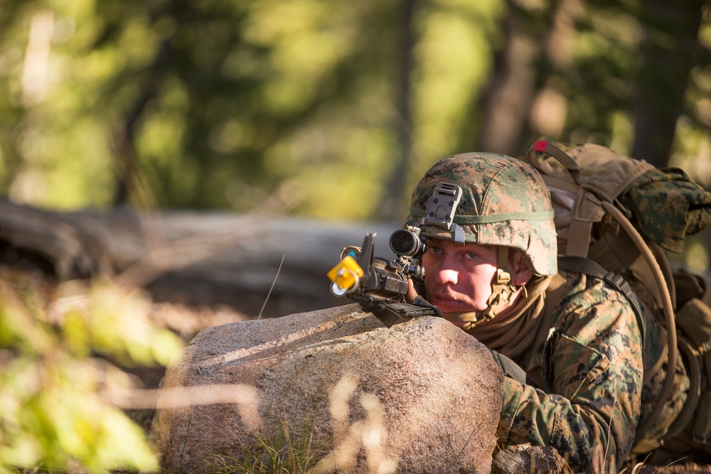 1/6 MTX 5-15 Rock climbing at LZ Sardine Rock