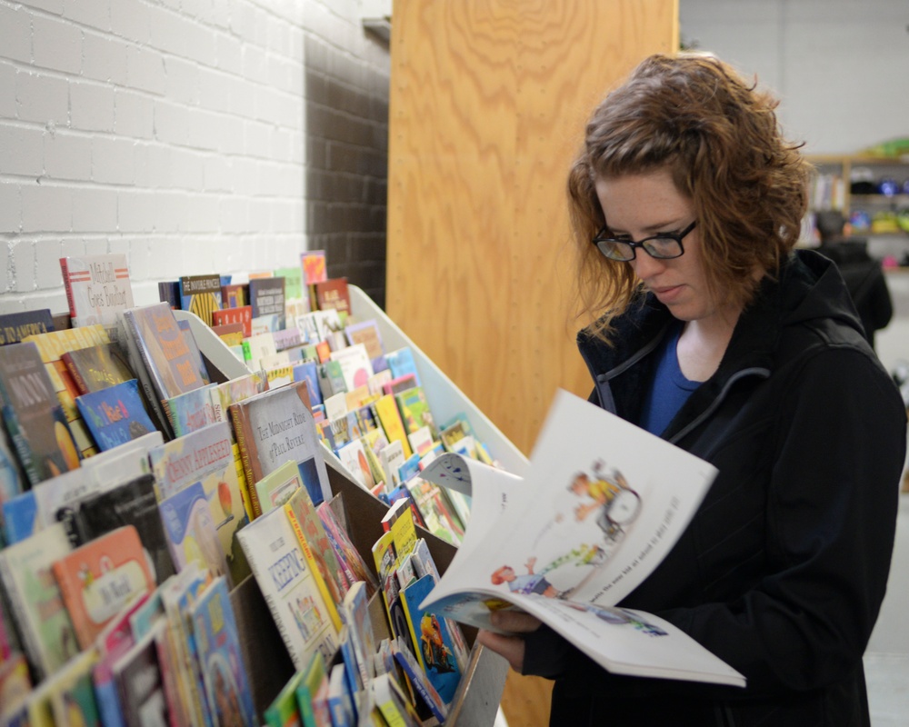 Airmen’s Attic hosts grand re-opening