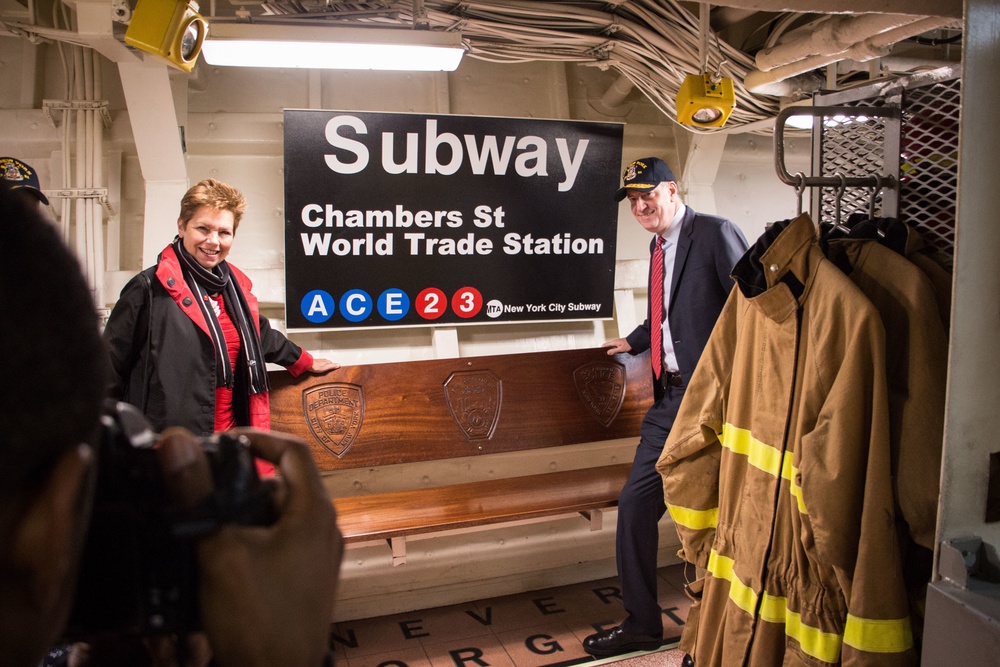 NYC Mayor visits USS New York (LPD-21)