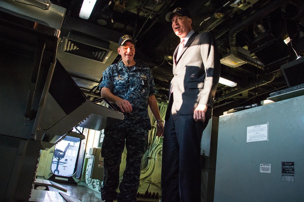 NYC Mayor Visits USS New York (LPD-21)