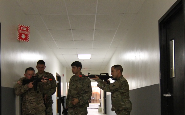 Pacific Soldiers create Warrior Training Center
