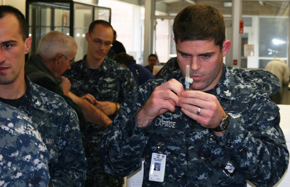 Naval Hospital Bremerton’s annual influenza vaccination clinic bolsters mission readiness