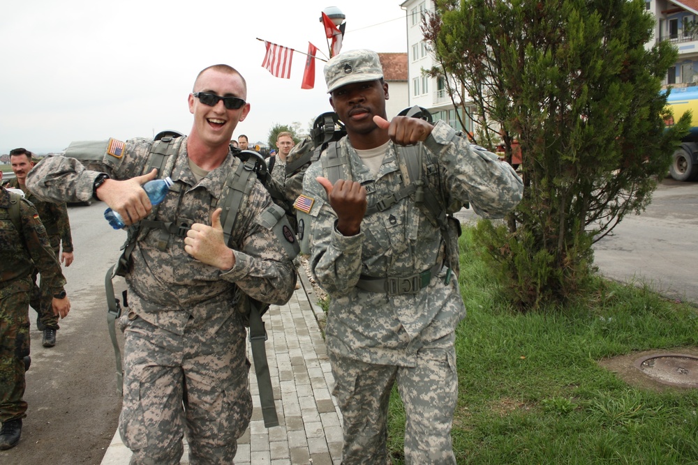 Nearly 1,000 multinational Soldiers complete DANCON march in Kosovo