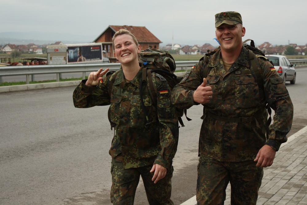 Nearly 1,000 multinational Soldiers complete DANCON march in Kosovo