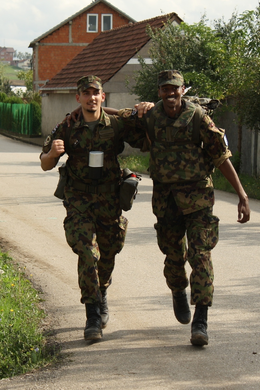 Nearly 1,000 multinational Soldiers complete DANCON march in Kosovo