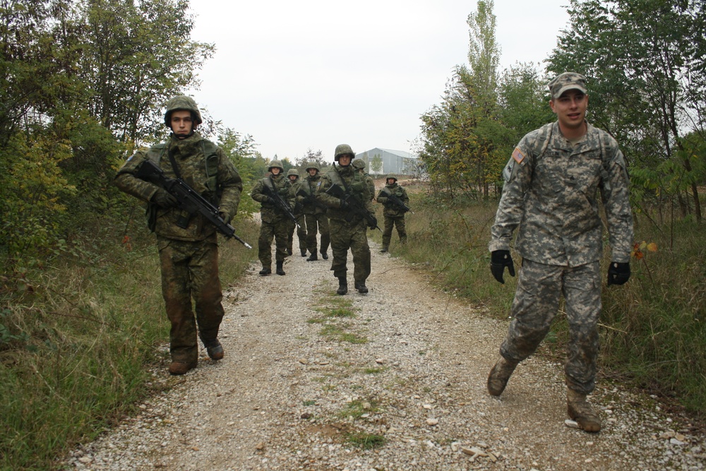Multinational cooperation: US Army Soldiers partner with KSF TRADOC