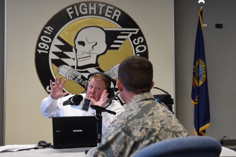 124th Fighter Wing Airmen tell their Air Force story on AM talk show