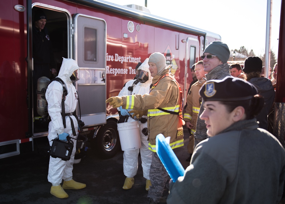 Multiple state and federal agencies respond to a simulated discovery of a biological contaminant