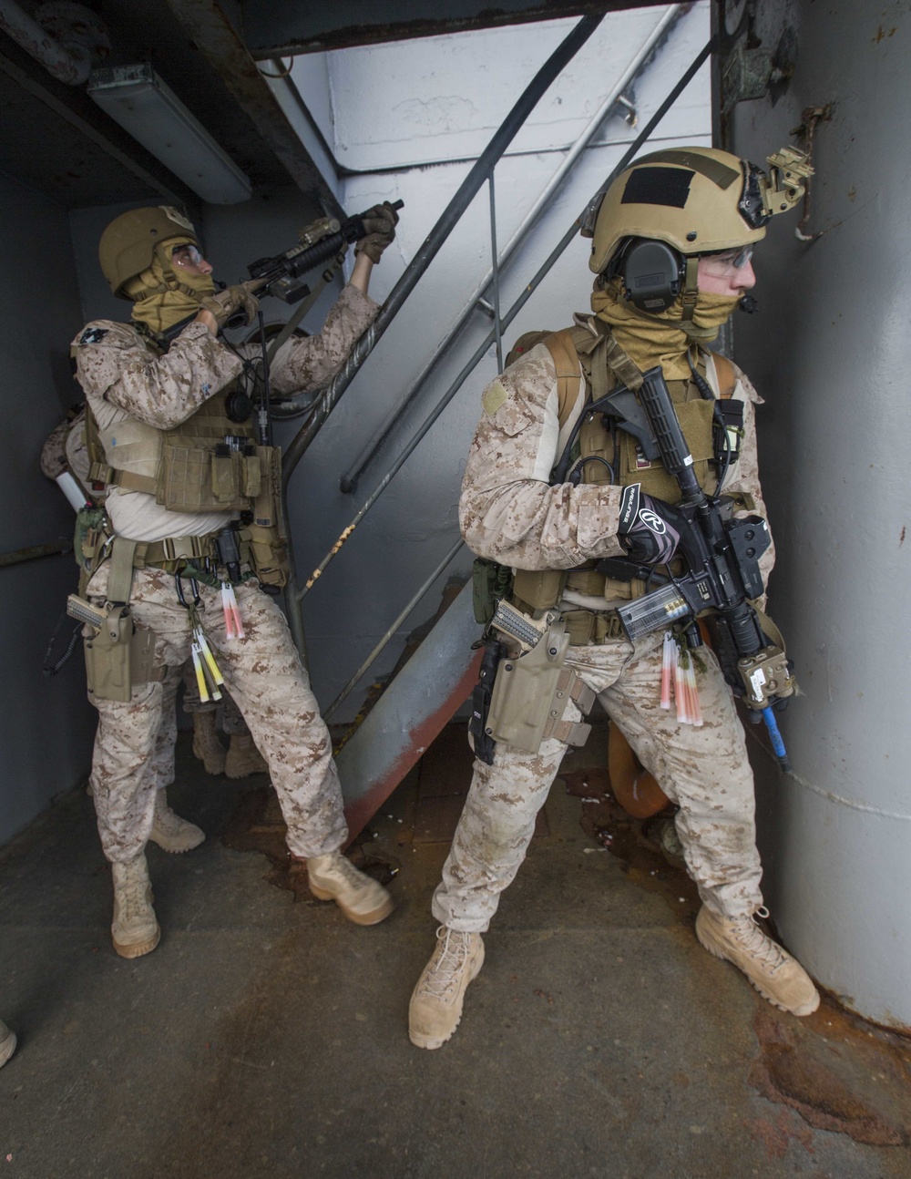 26th Marine Expeditonary Unit Force Recon Marines conduct VBSS training in Souda Bay