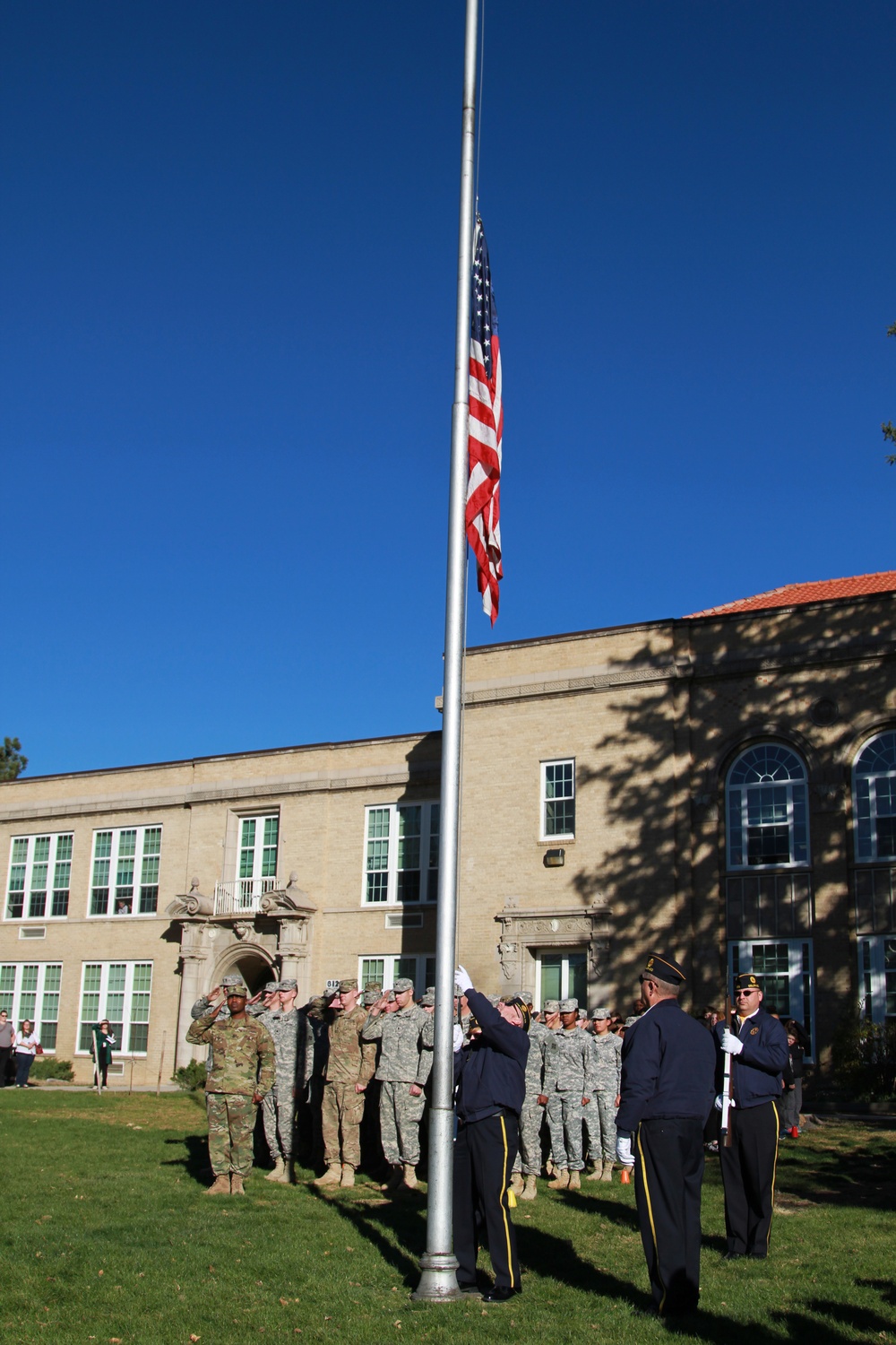 Students, Soldiers honor military veterans together
