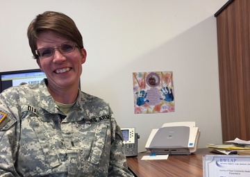 Minnesota Guardsman honored for her work against domestic violence