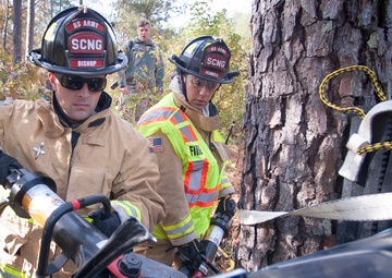 SC Guard trains for emergency vehicle extraction