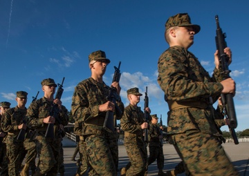 Marine recruits pass initial drill evaluation on Parris Island
